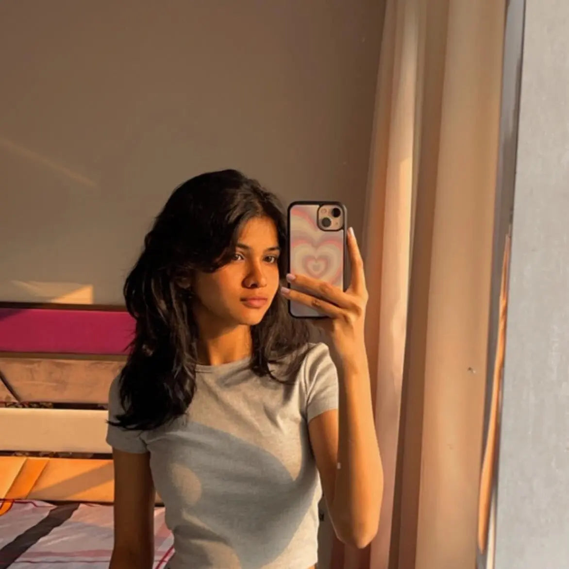 Aesthetic heart (Phone glass case)