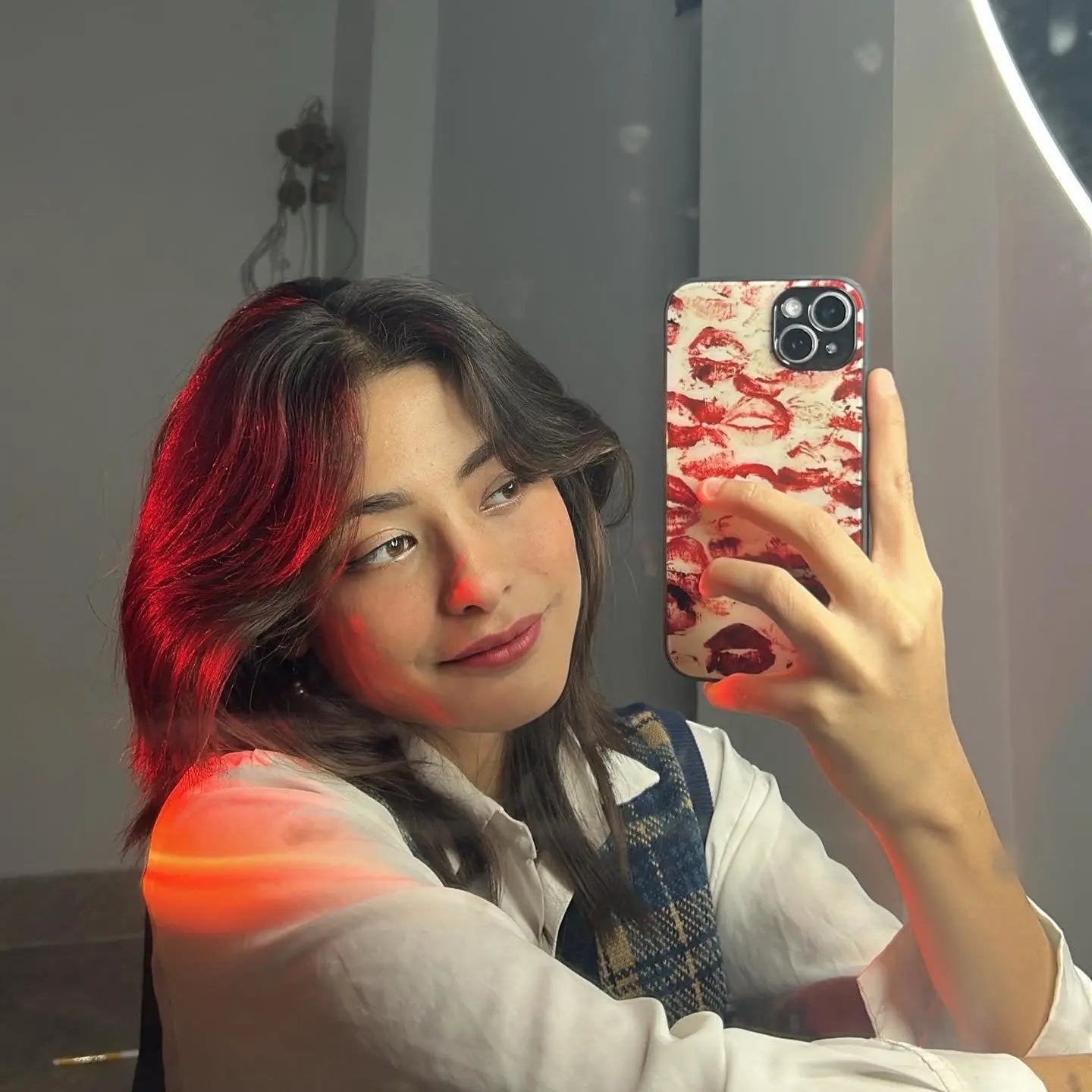 Kisses (Phone glass case)