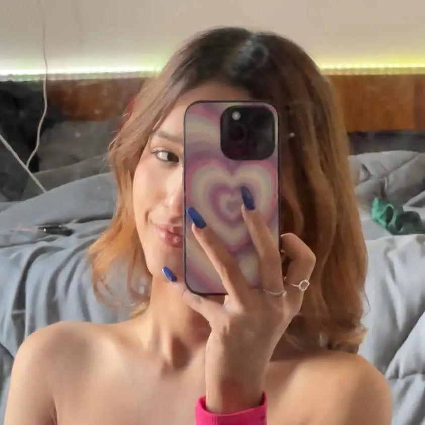 Aesthetic heart (Phone glass case)