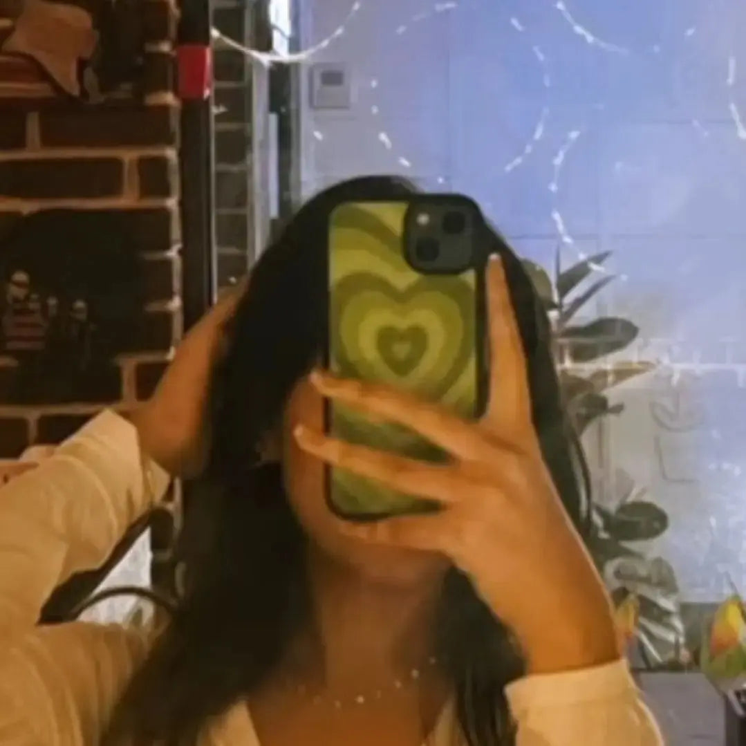 Aesthetic green heart (Phone glass case)