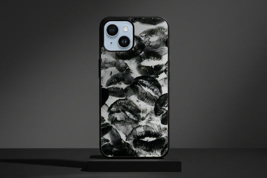 Black kisses (phone glass cover)